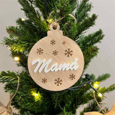 Bola de Navidad (madera + nombre blanco)